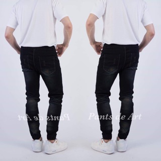 Jogger Pant ขาจั๊ม เอวสม็อคมีเชือกผูก (ซิปหน้า) ผ้ายีนส์ยืดสีดำฟอก สะกิดขาด