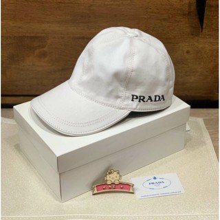 หมวกแก๊ป หมวกPrada แฟชั่น