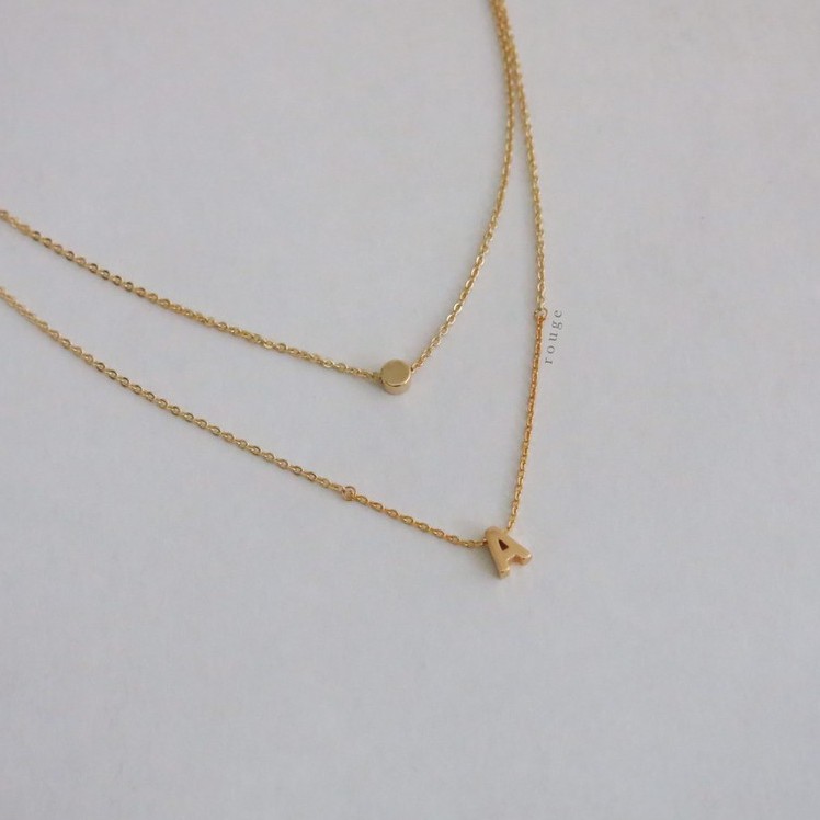 [พร้อมส่ง] (มีโค้ดลดทั้งร้าน) สร้อยคอ Alphabet and dot (มีบริการห่อของขวัญฟรี)
