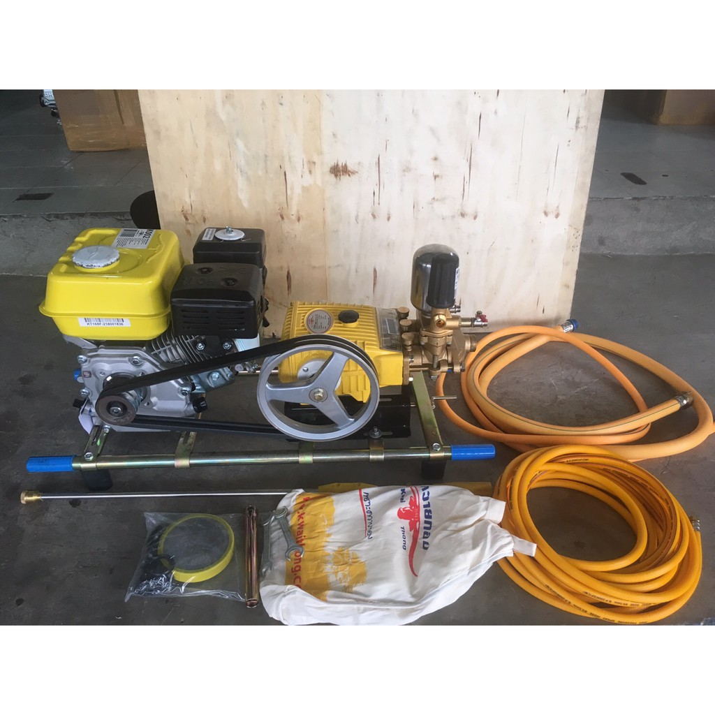 ปั๊มพ่นยาพร้อมเครื่องยนต์ 5.5 แรงม้า แบบ 2 ระบบ 2 IN 1 Ram pump with Gasoline Engine ยี่ห้อ ควายทอง 