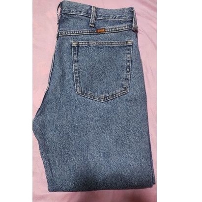 กางเกงยีนส์ RUSTLER 34x29 Made in Mexicoกระดุมก้านดำซิปYKK 45u ผ้าเนื้อทรายเฟสสภาพดีมากเป้าเต็ม ปลาย