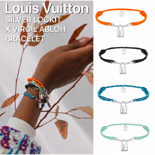 lou vuitton กําไลข้อมือสีเงิน