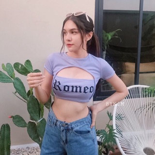 Romeo Crop Top เสื้อครอปแขนสั้นเว้าอก งานป้าย แบรนด์BYKIM