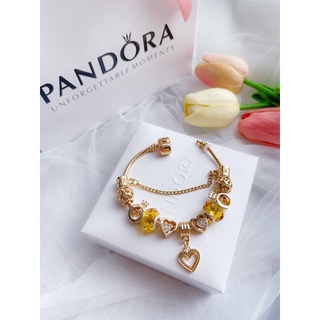 สร้อยข้อมือ Pandora หัวใจสีทอง