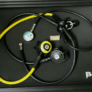 used scuba regulator