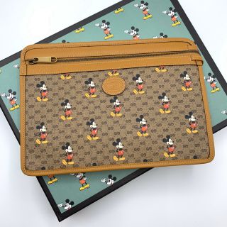 New Gucci x Mickey Clutch