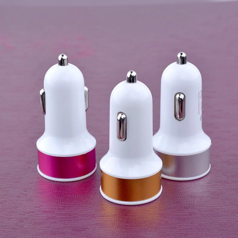 ที่เสียบในรถ usb ในรถ ช่องเสียบที่จุดบุหรี่ ช่องเสียบ USB เสียบฟัง เพลงในรถ