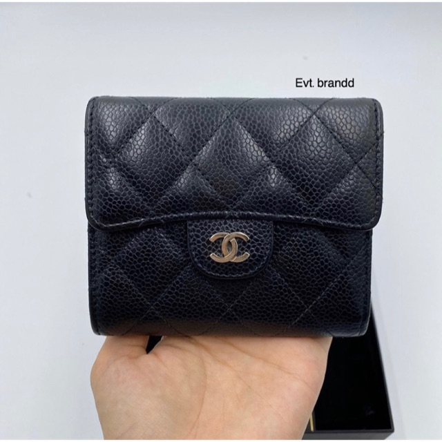Used in good condition chanel trifold wallet holo23 shw