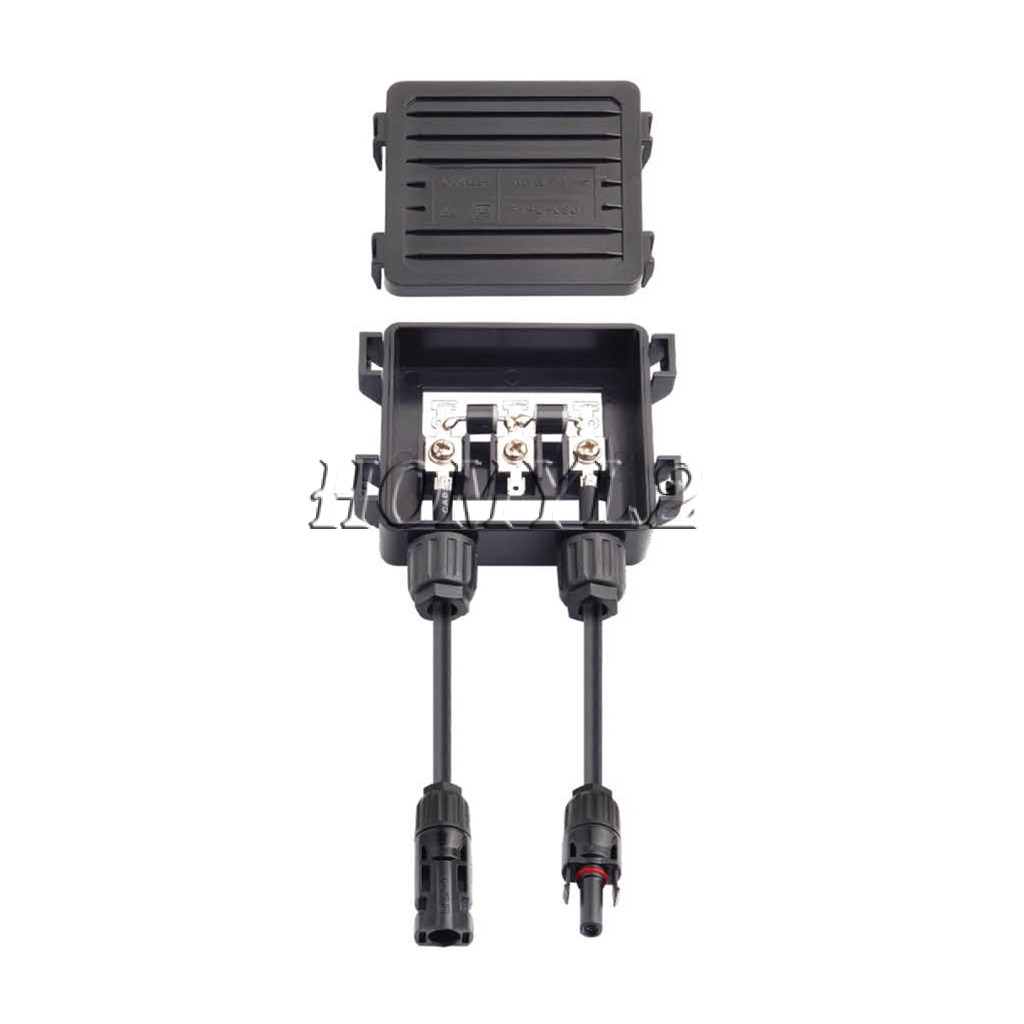 กล่องเชื่อมต่อพลังงานแสงอาทิตย์ PV 2 ไดโอด สําหรับ 50W-170W 6A