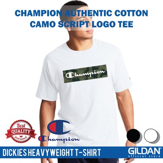 Gildan x CHAMPION เสื้อยืดลําลอง แขนสั้น พิมพ์ลายโลโก้ Camo Script สีขาว ดํา