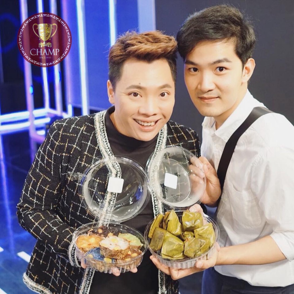 ขนมเทียนมงคล 8 ชิ้น (Stuffed Dough Pyramid)|แชมป์บ๊ะจ่าง Champbajang *[ลูกค้าใหม่ shopee เหลือเพียง 1 บาท]*
