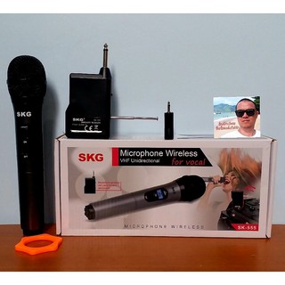 techaya.diva SKG ไมค์ลอยเดี่ยว SK-555 WIRELESS MICROPHONE ( VHF Unidirectional ) พร้อมเครื่องรับสัญญาณดีมาก