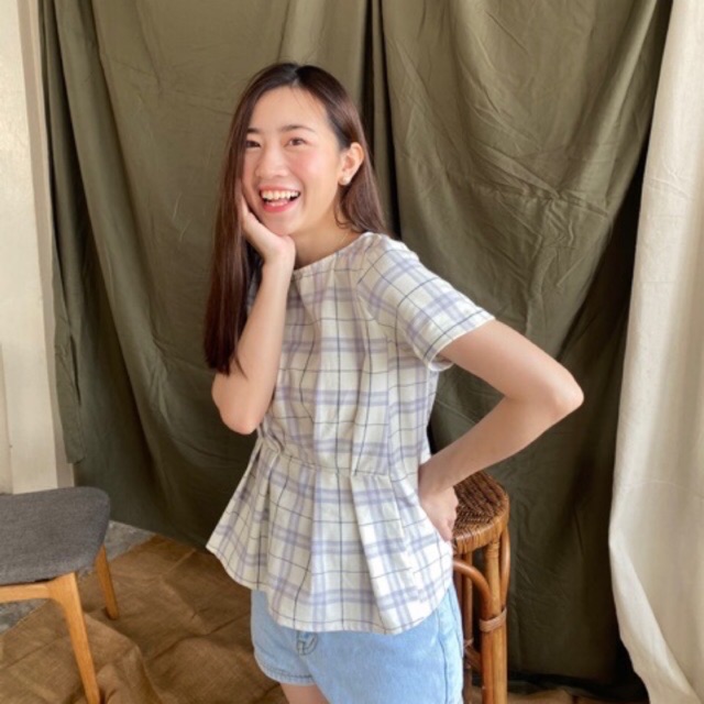 New Royce Top (สีขาวม่วง) ป้าย koisuru_clothes