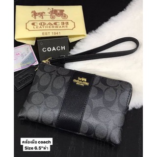 กระเป๋าคล้องมือCoach สุดเก๋