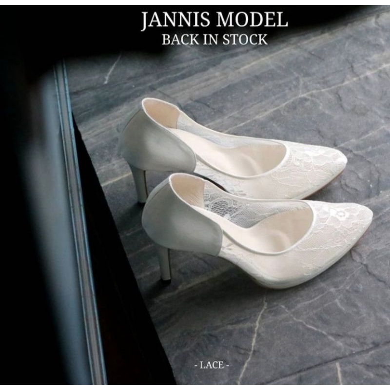 (ส่งต่อ ยังไม่เคยใส่เลย) Farrent Farent "JANNIS" รองเท้าเจ้าสาว สูง 3.5""