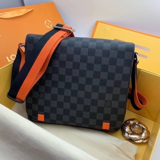 Louis Vuitton Messenger Bag