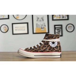 รองเท้าผ้าใบหุ้มข้อ Converse Chunk 70 Leopard (ลายเสือ) ดีไซน์เก๋ พื้นยางแข็งแรง สวมใส่ได้ทั้งชายและหญิง