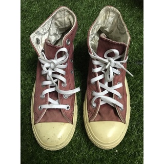 รองเท้าผ้าใบหุ้มข้อแบรนด์เนมมือสอง Converseสไตล์หวานแหว๋ว