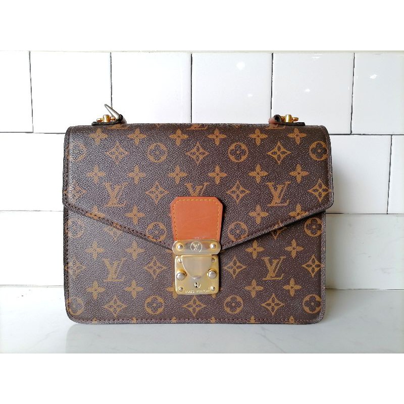 ❌SOLD❌กระเป๋าหลุยส์หนังแท้​วินเทจ Louis Vuitton Vintage Monogram Concorde Bag