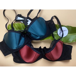 32B,32D เสื้อในซาบีน่า รุ่น CRIS COLLECTION รหัส SBH3110CS