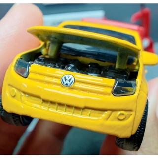 Volkswagen Amarok by majorette