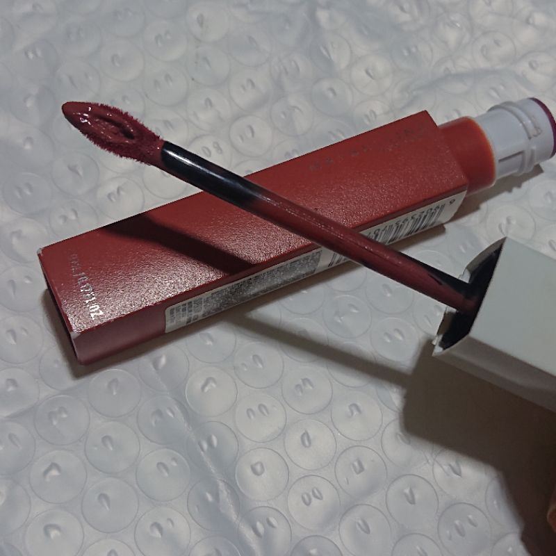 Maybelline  super stay matte สี 210 Versatile