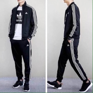 ชุดวอมadidas แท้ส่งฟรี