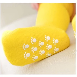 ถุงเท้าเด็ก (SK35) - ข้อยาว 10 สี ตุ๊กตานูน มีกันลื่น