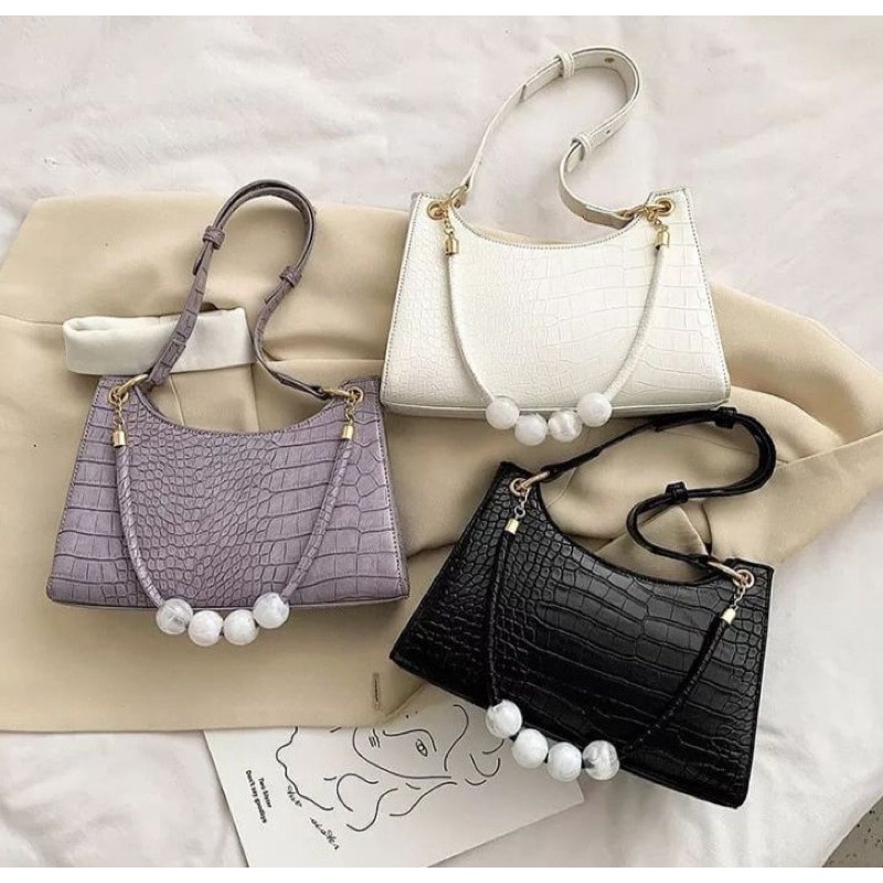 FEY - กระเป๋าคร็อคโฮ