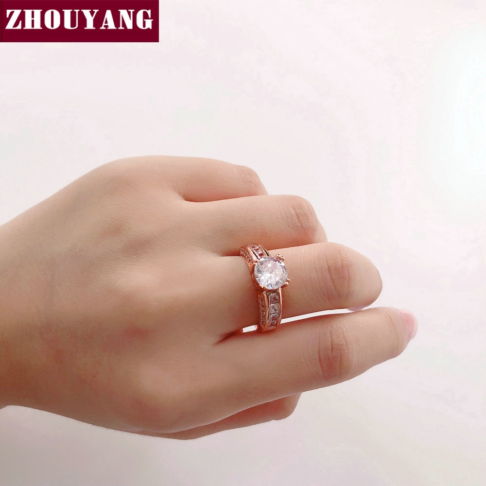 ZHOUYANG แหวนแต่งงานสำหรับผู้หญิงสี่ Claw AAA + กลม Cubic Zirconia Rose Gold พรรคสีแฟชั่นเครื่องประดับของขวัญ R036