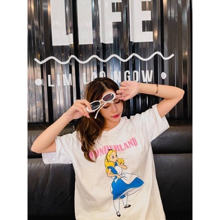 เสื้อยืดสีขาว เสื้อยืดขาว สีพื้น เเขนสั้น Oversize ลาย อลิสอินวันเดอร์แลนด์