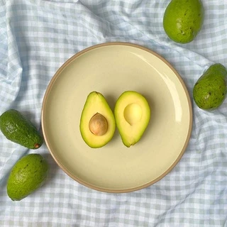 Avocado อะโวคาโดไทย โดย จาวสวน AV 1 กิโลกรัม 59 บาท