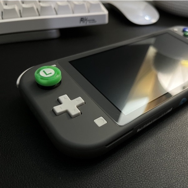 Nintendo Switch Lite มือสอง ( นินเทนโด สวิตช์ ไลท์ มือสอง )