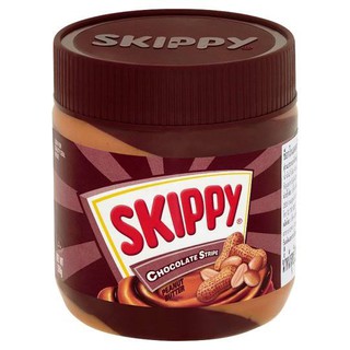 Skippy Chocolate Stripes Peanut Butter สกิปปีเนยถั่วทาขนมปังผสมครีมช็อกโกแลต 350กรัม