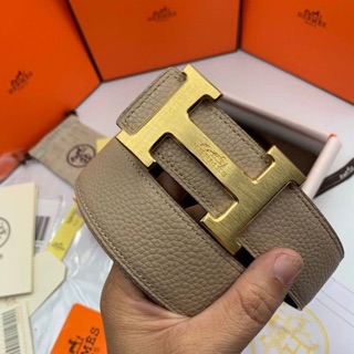 เข็มขัดHERMES งานหนังแท้ ❗️เกรดMirror 1:1 สลับแท้👍🏼💕 ปั้มทุกจุด จับคู่หัวและสายเองได้ 🎖ถ่ายจากงานจริง