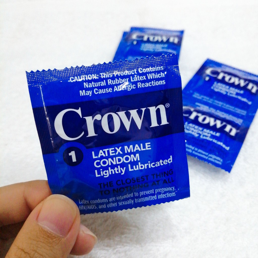 Okamoto® Crown Skinless Skin Condoms 53-54mm *5,10 or 20 Pieces โอกาโมโต ถุงยางอนามัย เนื้อบางเบา ผิวเรียบ คอนดอม Condom
