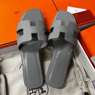 รองเท้าแตะ HERMES SANDAL leather งานสั้งตัตงานสลับเเท้