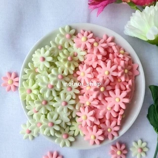 น้ำตาลแต่งหน้าเค้ก ดอกเดซี่ มีหลายสี น่ารักมาก ตกแต่งหน้าเค้ก กินได้