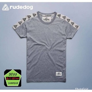 RUDEDOG เสื้อคอกลม  ชาย หญิง  รุ่น RD stamp สีเทาอ่อน