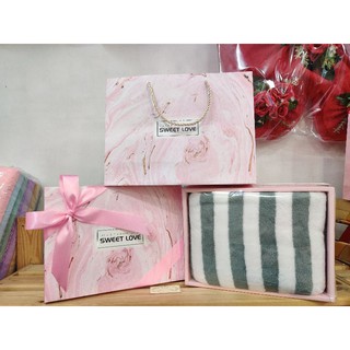 ผ้าเช็ดตัวขนเป็ดเทียมขนาด70*140ซม.+แพคเกจกล่องXLพร้อมถุง
