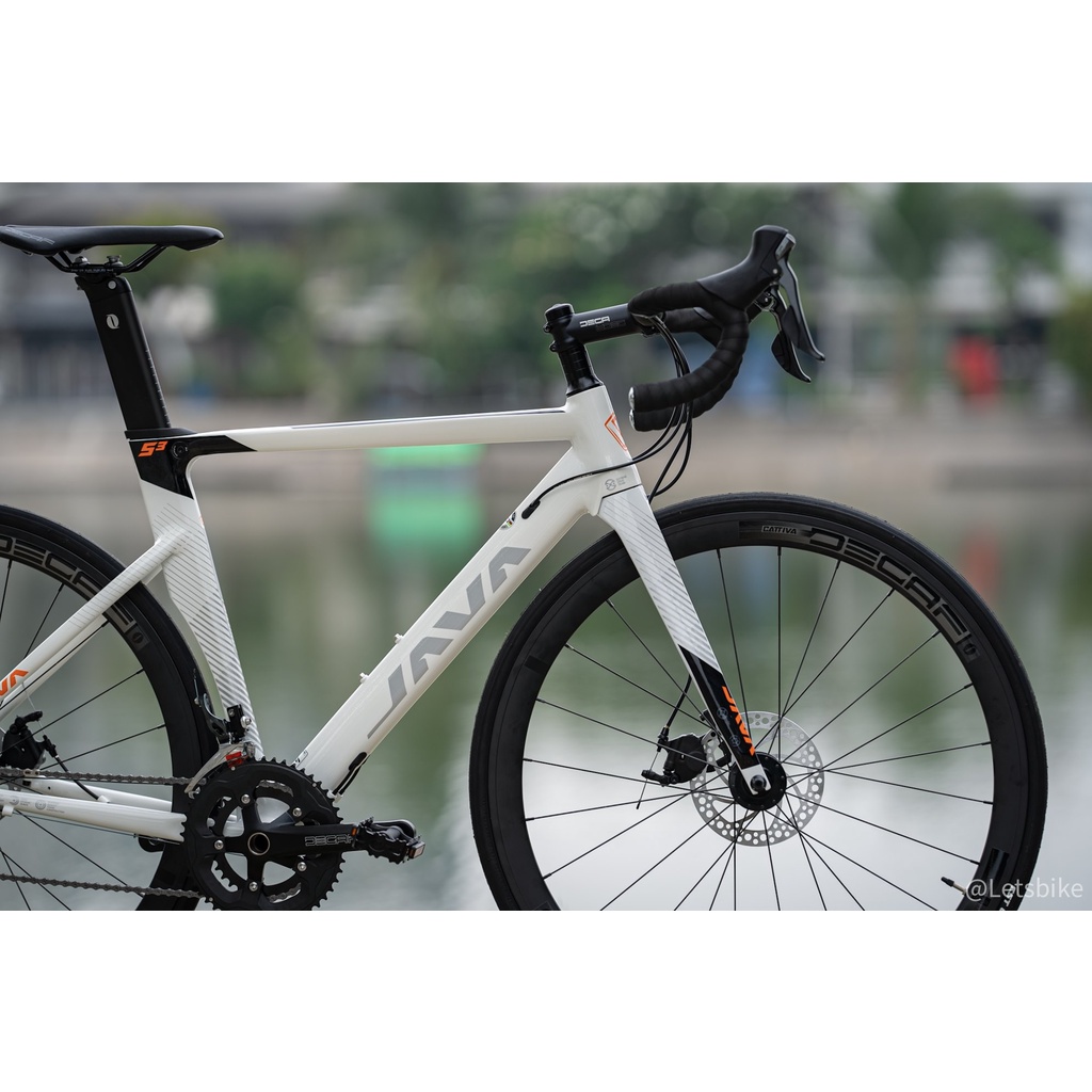 จักรยานเสือหมอบ อลูมิเนียม Java Siluro 3 disc Tiagra 10x2 speed
