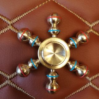 Hand spinner ทองเหลือง