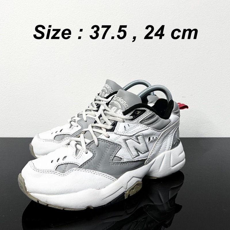 รองเท้ามือสอง New balance 608