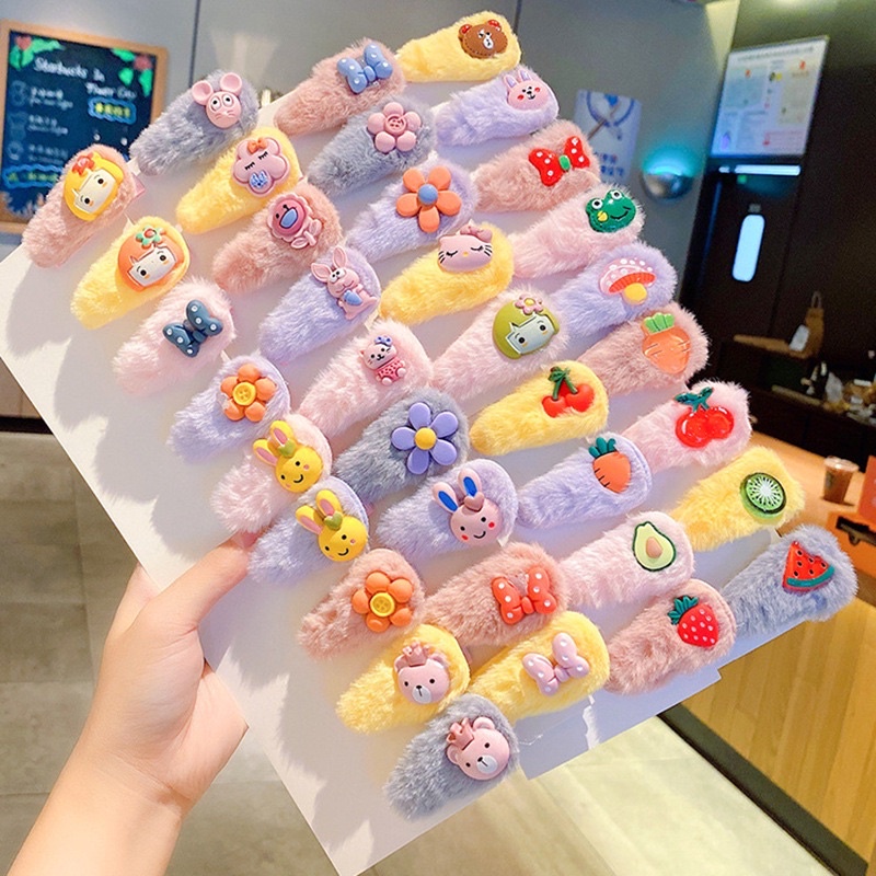 กิ๊บติดผมตุ๊กตาขนนิ่ม  กิฟติดผมเด็ก สไตล์เจ้าหญิงน่ารัก  แบบเซต5ชิ้น กิ๊บติดผมเด็ก – โปรปัง