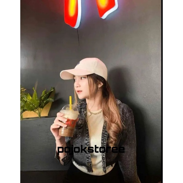 WAREHOUSE CLEARANCE OF WOMENS RAWIS CROP JEANS JACKETS, SNOW CROP JACKETS, DENIM JEANS RAWIS CROP JA