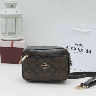 กระเป๋า Coach สะพายข้าง 📌340 เท่านั้น