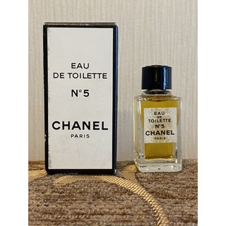 Chanel No 5 Eau de Toilette Edt 4,5 ml 0.15 Fl. Oz. Miniature Splash Perfume Woman Rare Vintage 80s.