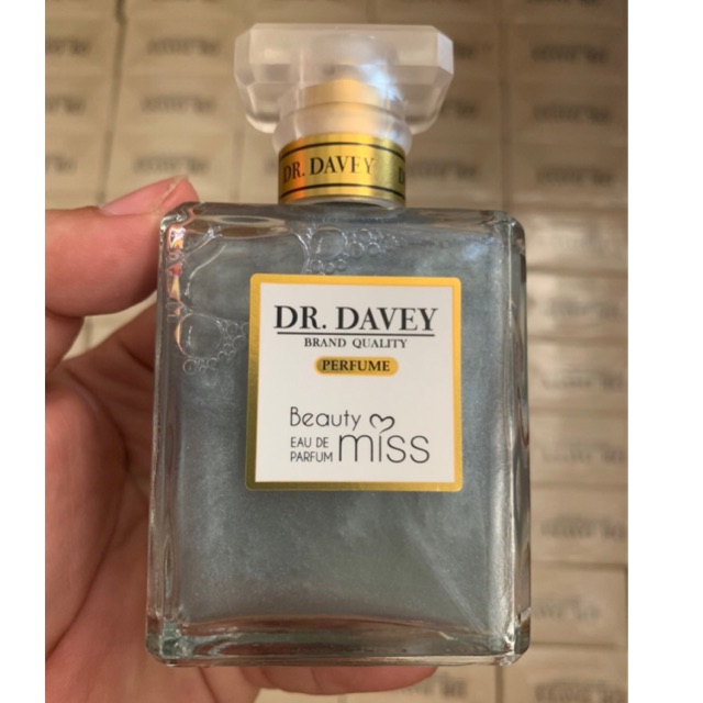 🔆🔆น้ำหอม DR.DAVEY​ 🔆🔆 กลิ่นหอมหลายสไตล์ ขนาด 50 ml สุดคุ้ม (สีฟ้า) กลิ่นสไตล์ผู้หญิงเวิกกิ้ง วูแมน สวยเก่ง ทำงานเร็ว