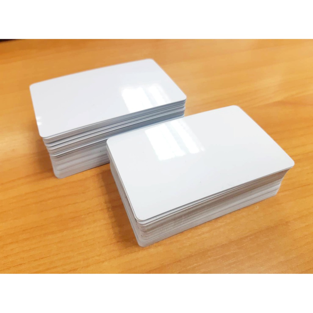 บัตรพลาสติกสำหรับเครื่องพิมพ์อิงค์เจ็ท ขนาดมาตรฐาน PVC CARD แข็ง ความหนาประมาณ 0.80 mm