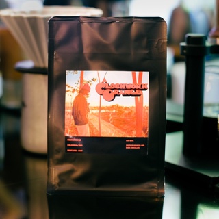 A Clockwork Orange เมล็ดกาแฟ Blend Colombia x Thai (Light Medium Roast)